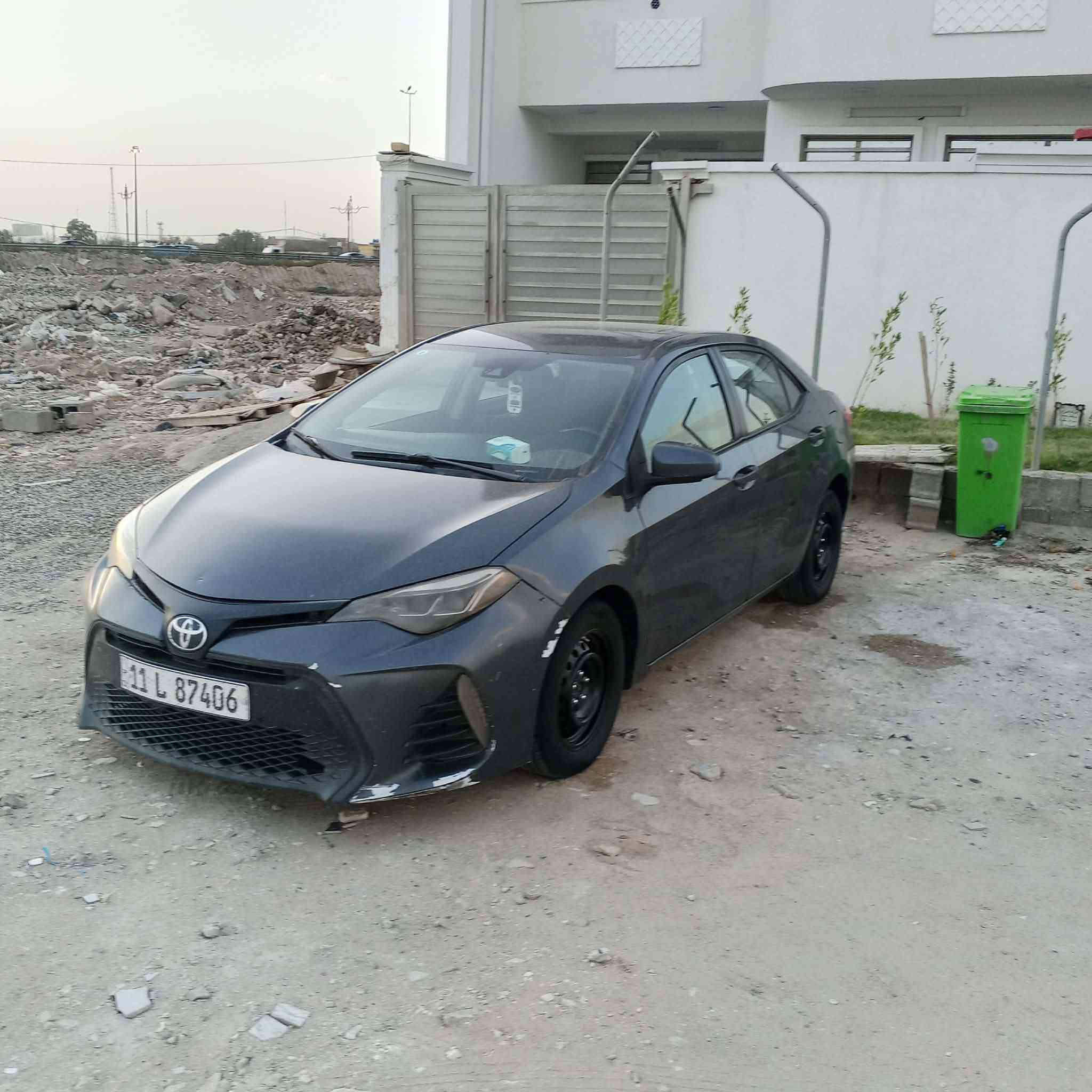 كورلا موديل 19 رقم بغداد بمسمي السياره بيه طخه بلشاصي من جوه وجملغ وبنيد امصلحات نفسهن تبريد ثلج وكهربائات كله شغاله وباتري جديد السعر 110 وبيه مجال للطيب والسياره في بغداد الدوره مقابل المصفئ الدوره *********** بيه واتساب
