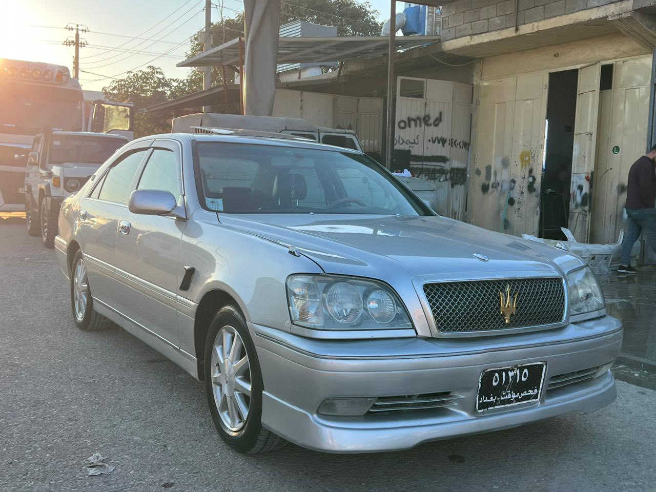 مەلیکە بۆ فرۆشتن
٢٠٠٣ی موووس سپۆرت
٣ دوگمە 
ناو ڕەش گێر خەلیتە
چوات کوشن جلد و کارەبا
ڕۆنئ گير و مەکینە تازە گۆراوە
ویل نەجمە
٤ تایەی لۆک دوو مانگ نابێ  بەستراوە
پێش و دوا ابوعوین

سعر ٥٠ و مەعمەلەیە برایانە 
شوێن کەلار
***********
