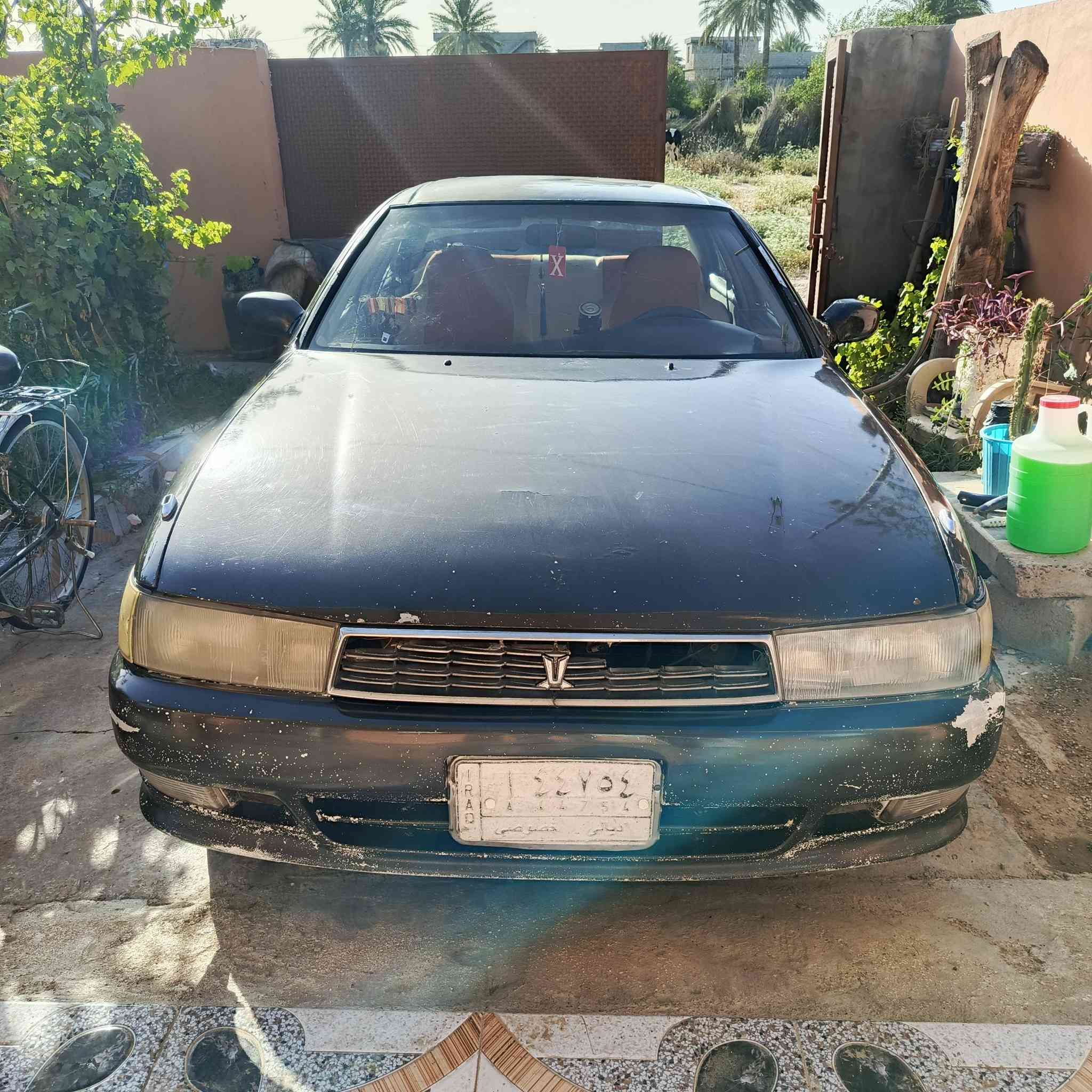 السلام عليكم سياره كرسته للبيع موديل 1993سياره خير من الله محرك بطه 2500كير ومكينه خير من الله السياره كامله مكمله بس عوزها ترتيبات شاشه وكهربائيات كله جديد داخلها جديد بس كشرها يرادله ترتيب سعر 37وبيها مجال مكان ديالى دلي عباس هـ***********
