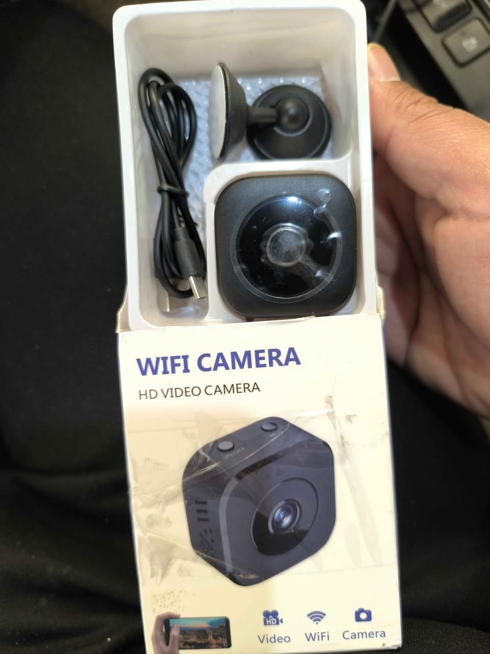 😲 بچووکە… بەڵام زۆر بەهێزە!
✅ وێنەی HD (ڕوون و جوان)
✅ پەیوەندی بە WiFi
✅ چاودێری لە مۆبایلەوە 📱
✅ گونجاو بۆ ماڵ، دوکان، ئۆفیس
🔌 ئاسان لە دانان
📦 ناو پەکێج: کامێرا + کێبڵ + ستاند
💰 نرخ: 12000 دینار أربيل, العراق


**إذا كنت صاحب هذا الإعلان وتريد حذفه لأي سبب، رجاءا أرسل رسالة إلى الدعم الفني**