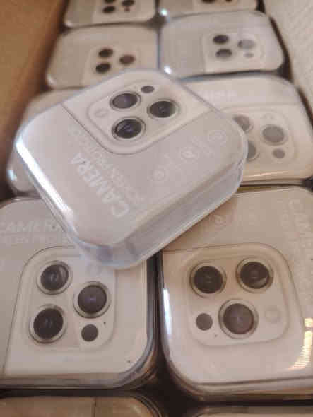 يتوفر عدسات حماية لأجهزة الايفون 12 برو ماكس و11 برو ماكس ما اعرف مشكل وتجي 4 عدسات كل علبة اصلي بهذا الشكل سعر العلبة 3000 يتوفر كمية خير من الله للطلب والاستفسار خاص او واتساب ***********
