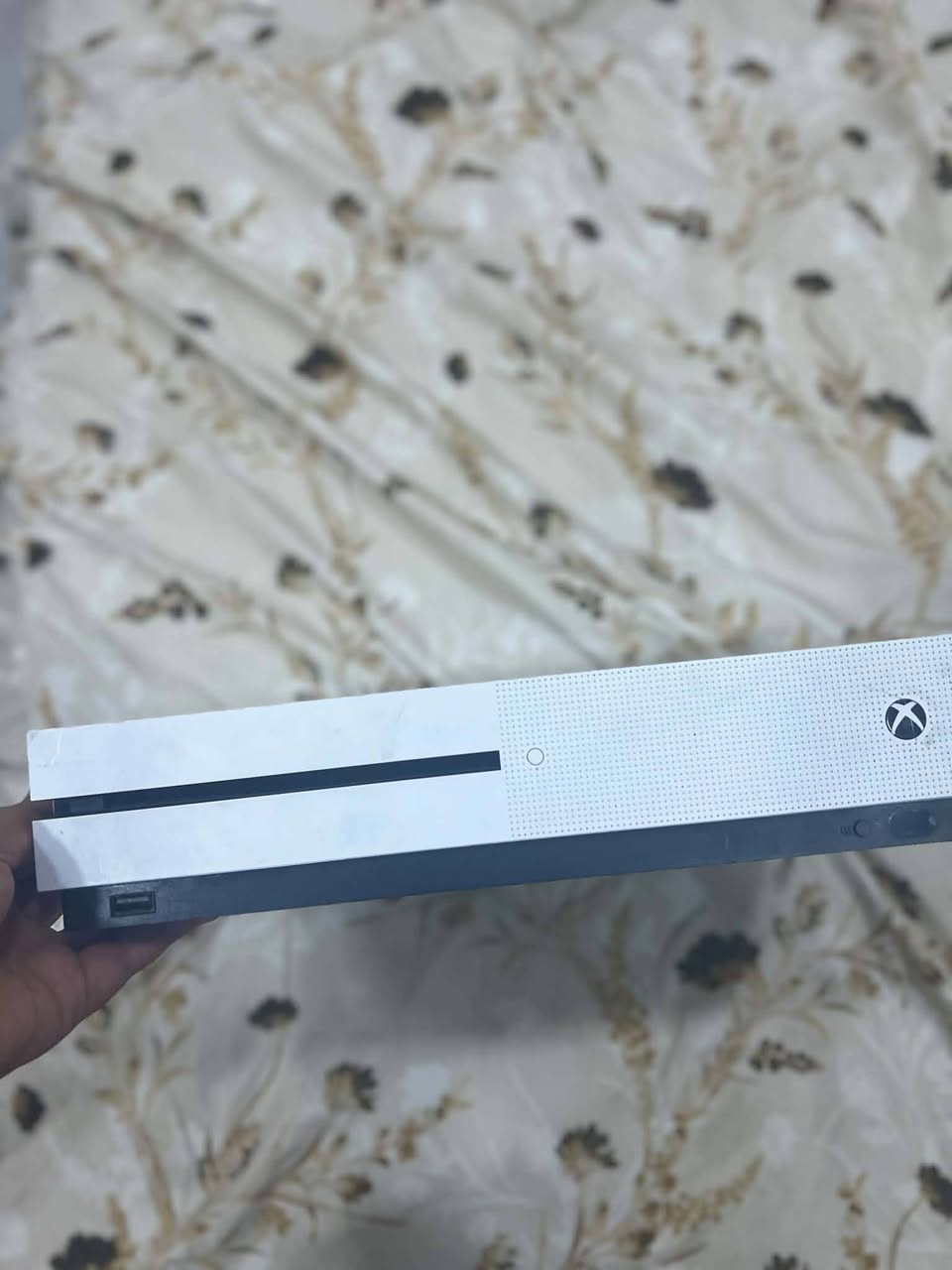 بێعەیبە دودەسک لۆکی هاتەکا 1TB بایتە کەم بەکارهاتوە دەستی 2 ناونیشان کەلار بامۆک نرخی 200 مەعاملە***********
