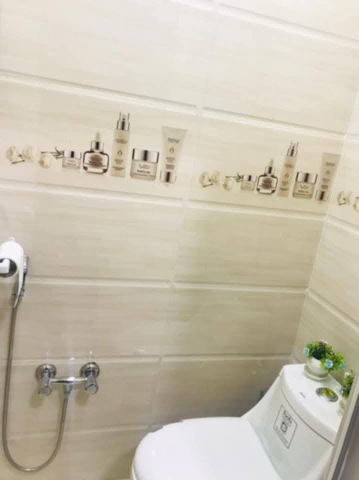 مكتب طيبة الدار للبيع سند طابو صرف حي الشيماء مساحة 135 واجهه 10 مربع الدار فول مواصفات يحتوي علئ طابق واحد متكون من غرفتين وبيتونه  تابعني وضيفني حتى تصلك كل المنشورات الجديدة نستقبل عروض البيع والشراء والايجار في اغلب اكتب تم يوصل السعر عل خاص مناطق الجانب الايسر
الاستفسار على الارقام التالية 
***********
***********هاذا الواتساب
@الجميع
