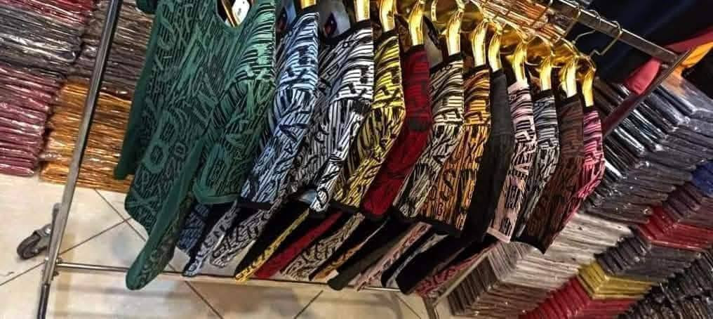 شروه تيشيرت صيفي بسعر مناسب جداً
سريات كاملة  حرق  حرق 🔥🔥🔥


**إذا كنت صاحب هذا الإعلان وتريد حذفه لأي سبب، رجاءا أرسل رسالة إلى الدعم الفني**