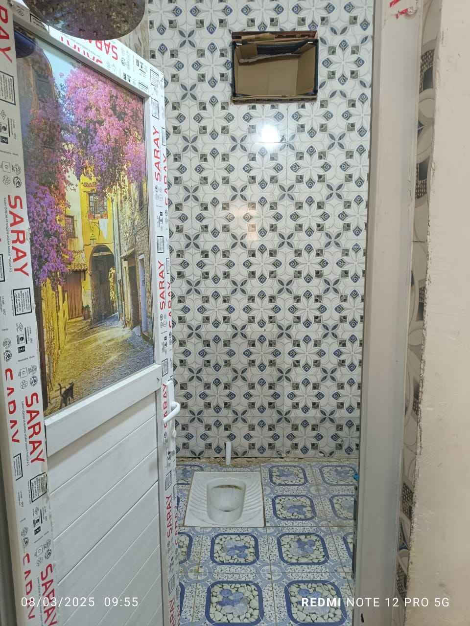 بيت للايجار او الرهينه ٥٠ م  طابقين ٣ غرف وصاله بناء حديث الاستفسار *********** او *********** العنوان كربلاء مستشفى الوارث خلف مدارس العميد كربلاء, العراق
