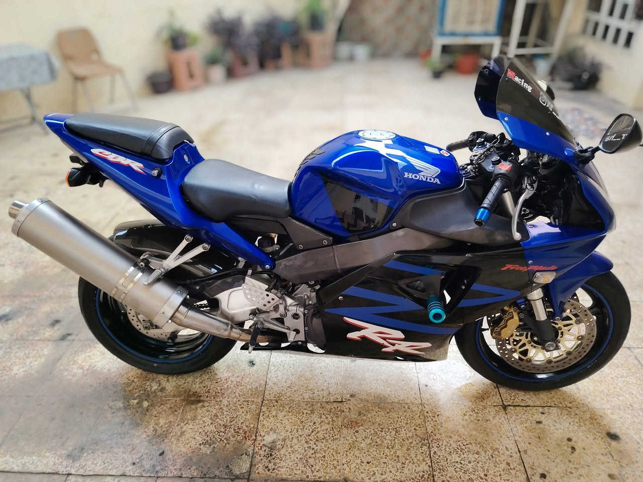 للبيع ماطور بطح هوندا دفل حجم ٩٥٤ الاستفسار اتصل ***********
