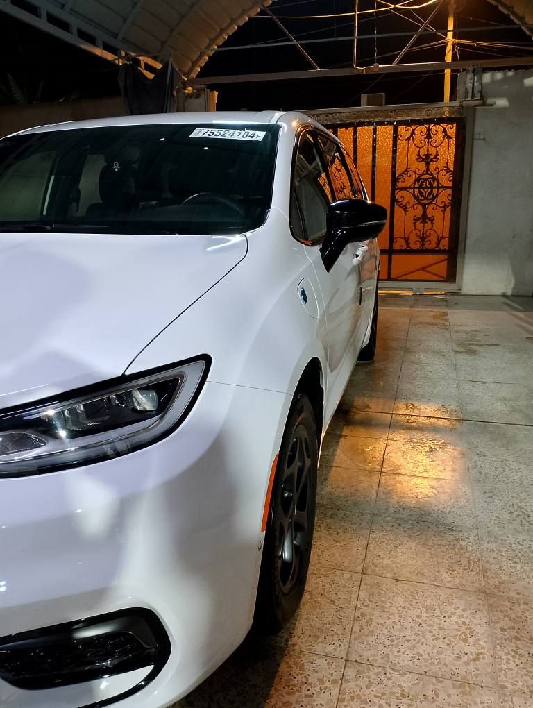 كرايسلر باسفيكهs 2024 CHRYSLER PACIFICA HYBRID ✅ فئه s

تجي مري وترايش ويل ودواخل اسود

ثلاث أنظمة - هايبرد - بانزين - بلك ان هايبرد .

موديل 2024 ✅
 
#مواصفات تورنك L فول تجي عدا الفتحة :

1- بصمة تشغيل وابواب بصمة 5

2- هاند بريك بصمة كهربائي

3- محرك 6 سلندر 3600 هايبرد وبانزين بلك ان

4- هيترات بالكشنات

5- رادر امامي وجانبي 

6- بيبان كهرباء ( تحكم ريمونت ) وبصمة أبواب 

7- صندوق كهرباء شفط بصمة 

8- رادار امامي خلفي بريك ذاتي توقف مانع تصادم

9- كشنات جلد VIP منفصل 7 راكب

10- مانع انزلاق 

 11- كشن خزن ميموري حركات 2

12- لايت لد الشكل الجديد 

13- تنبيه الخروج عن المسار 

14- تبريد مركزي ثلاثة قطع منفصل

15- تدفئه كراسي وستيرن تدفئة

16- تحكم استيرن فول 

17- اشاير بالمري وهيترات بالمري

18- تشغيل عن بعد 

19- كير ماوس 

20- مثبت سرعة 

21- منافذ USB و TiBC متعددة خلفية وامامية

22- حاكيات متعددة

السعر 275 ورقه 🔥🔥

الهاتف *********** البصرة, العراق

