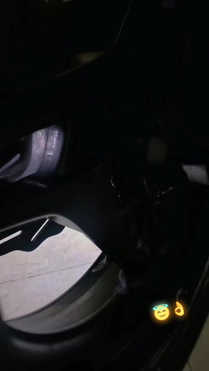 سلام عليكم
تيماكس ١١ جديده ما نقصه شي محركه ناعم شلعه معدل نضيفه كلش 
دراجه كفاله ما نقصه شي سعر ٣٠ شراي يجي خاص 
مكان ناصريه مركز ***********
