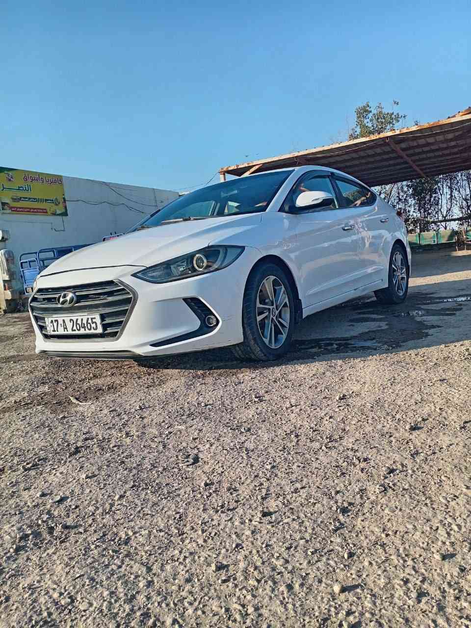 إلنترا 2017 للبيع
السياره جديده ومكفوله فقط بارد بالباب
كير ومحرك حداديه شرط كامله رقم مثنى بأسمي 
فتحه حساسات اشاير بالمري وباقي المواصفات معروفه
السعر ١٣٨ وبيها مجال حك الجيه 
***********
