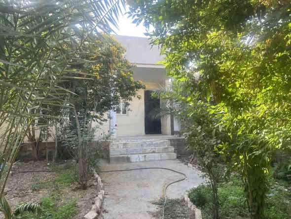 السلام عليكم بيت كامل مكمل مكان مميز وبسعر مميز جداً المكان العلم الموقع حسين الجريش 
متكون البيت من 4 غرف طابقين وربعه ومطبخ حار بارد موزع مجمع صحيات داخلي وخارجي حديقه واشجار وكراج ومحل البيت جاهز للسكن مساحه الارض 600 متر مسيج مباشر عالتبليط مكان راقي جداً للاستفسار ***********

الرد على مدار 24 ساعه

ارسال📩

الرد📮

☎️📞
