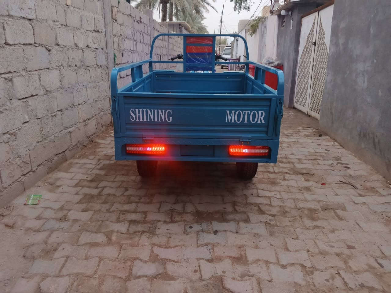 السلام عليكم ستوته للبيع موديل 2023 مقفوله كفاله عامه*********** المكان كربلاء طويريج سعر مليونين و800
