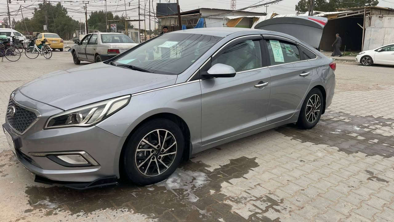 سوناتا 2015 جاهزة ونضيفة
تخم تاير جديد 
مكينة وكير وحدادية جدد
 ماشية 112
مكاني بالنجف 
السعر 108 وبيها مجال 
للاستفسار الاتصال عالرقم 
***********
