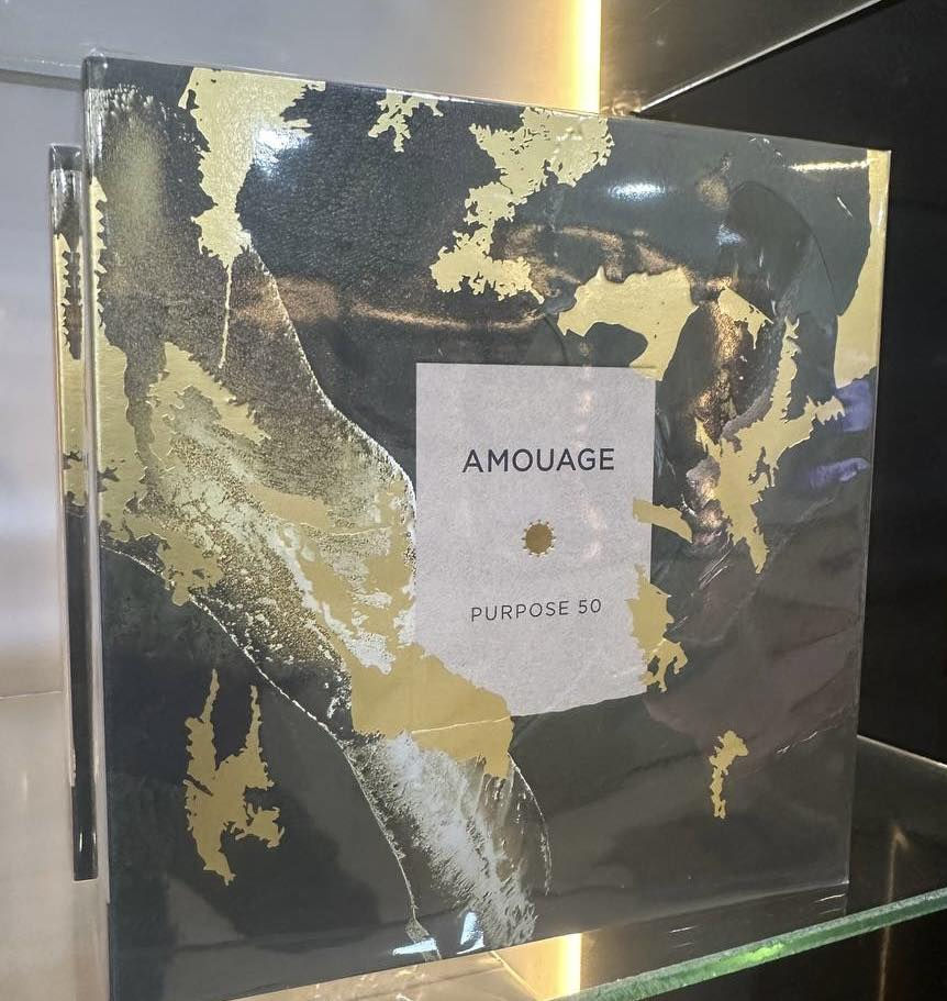 🧴مجموعة عطور كلش خاصة ومشهورة، كل عطر من ذني إله عشاقه الخاصين. حالياً بعضهم مثل ما موضح بالصورة متوفرين عندي بشكل تيستر ما مستخدم، بعضهم متوفر عندي بشكل كبس، يعني بالشكل الجديد فالحقوا ودللوا نفسكم بريحة طيبة بمناسبة (عيد الأضحى المبارك).

🛒 حالیا العطور متوفرة عندي بأشكال مختلفة، يعني عندي تيستر وكبس هماتين، للاستفسار عن الأسعار دز رسالة لصفحتي على الفيسبوك.

🚖 یوجد لدي توصيل لكل محافظات كردستان والعراق


**إذا كنت صاحب هذا الإعلان وتريد حذفه لأي سبب، رجاءا أرسل رسالة إلى الدعم الفني**