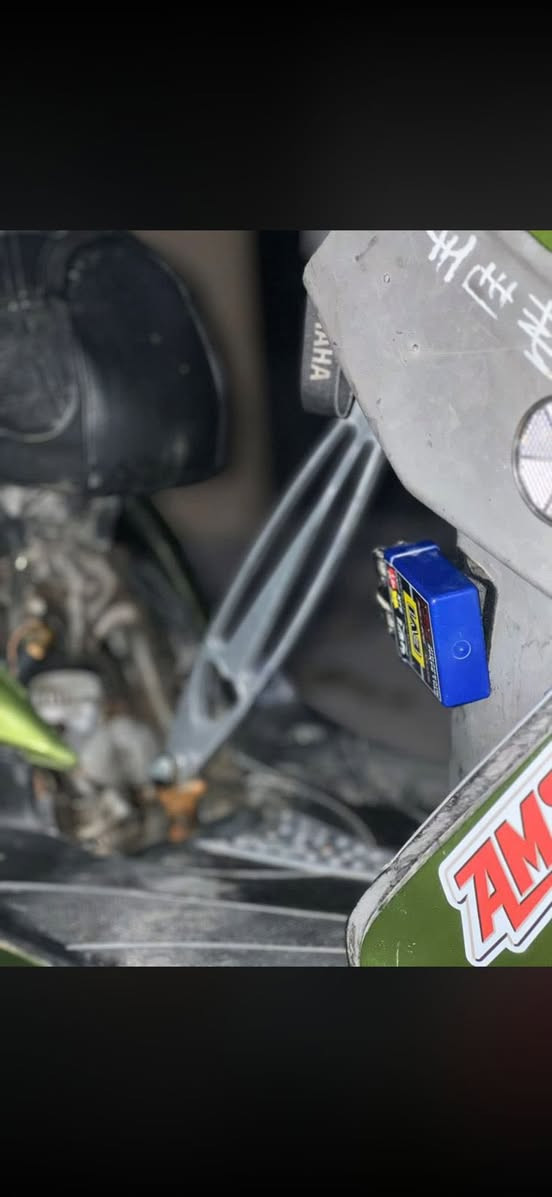 سلام عليكم فحل كابريتر مكينه كلش قويه ممعروفه شغل خارج كله مطابق واصلي

صدر جمسي فضي

فج وفلنجه برمبو ذهبي 

ملاقط ستيل

صونده عمبار 

جاملغ رياضي 

قبق فلاوين 

صالنصه صجميه هجم

دواسات ستيل

يدات بريك ستيل

زوج تايرات جلاتين 

دبلات خلفيه ام لبطل 

عقل رياضي 

كابريتر عكس اربع براغي

اشاير جانبيه رياضي 

كشن رياضي 

سبايدر قطعتين رياضي

بكلايت رياضي 

قاعده رقم

زوج كلجات مطابقات رياضي هجم

شمعه مكينه

قبق بانزين رياضي

ستان صفح رياضي 

فراك بريك رياضي

قطره اكسل رياضي

قطره دهن رياضي

يدات بانزين رياضي

 عضمه سكليتر رياضي 

مري رياضي 

دراجه مليانه براغي رياضي وتزويد كله اصلي
السعر 850 الرقم ***********
