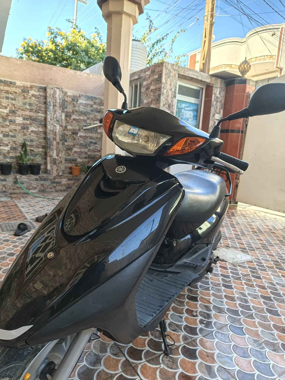 اكزز نوزل خطين ماشيه شي قليل صار شهر منزله من الرمبه كفاله عامه جديدة خلاص للاستفسار *********** العنوان بابل السعر 1500 بيه مجال
