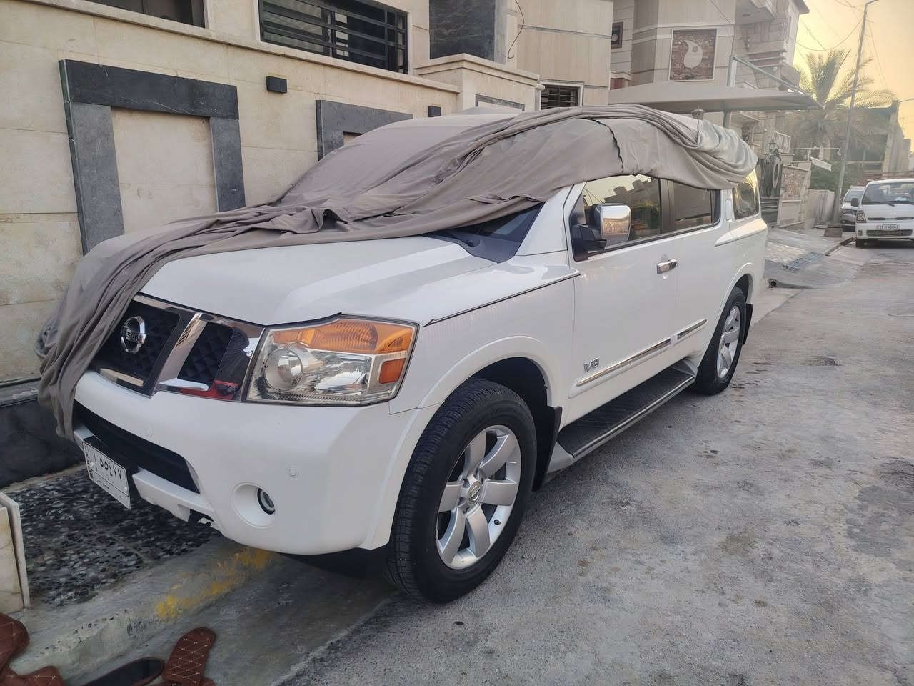 السلام عليكم شباب للبيع نيسان ارماده موديل ٢٠٠٨ وارد كندي سياره جديده وعله ايد وحده ماشيه ٨٩  سعر السياره ١٣٥ مكاني زيونه الاستفسار أكثر *********** ابو ابراهيم

