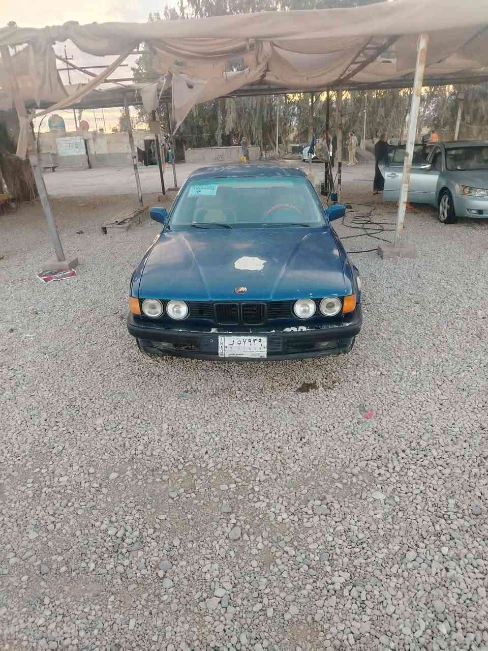 سياره للبيع فول مواصفات كلشي شغال بيه المكين گدام بل فيديو تحويل ثاني يوم مستعجل على بيعته ***********
