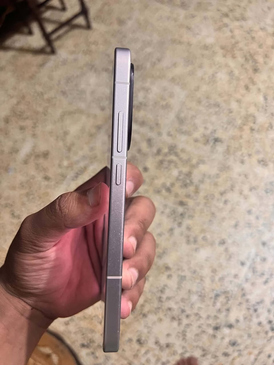 متوفر جهاز poco f7 مع كامل الملحقات 
الجهاز فقط شاشته مكسوره 
البطاريه🔋98
عدد دورات الشحن 255 
ذاكره256
الجهاز نضيف خدش مابي ماعدا الشاشه مكسوره فقط 
للتواصل ماسنجر او واتساب على الرقم أدناه 
***********
