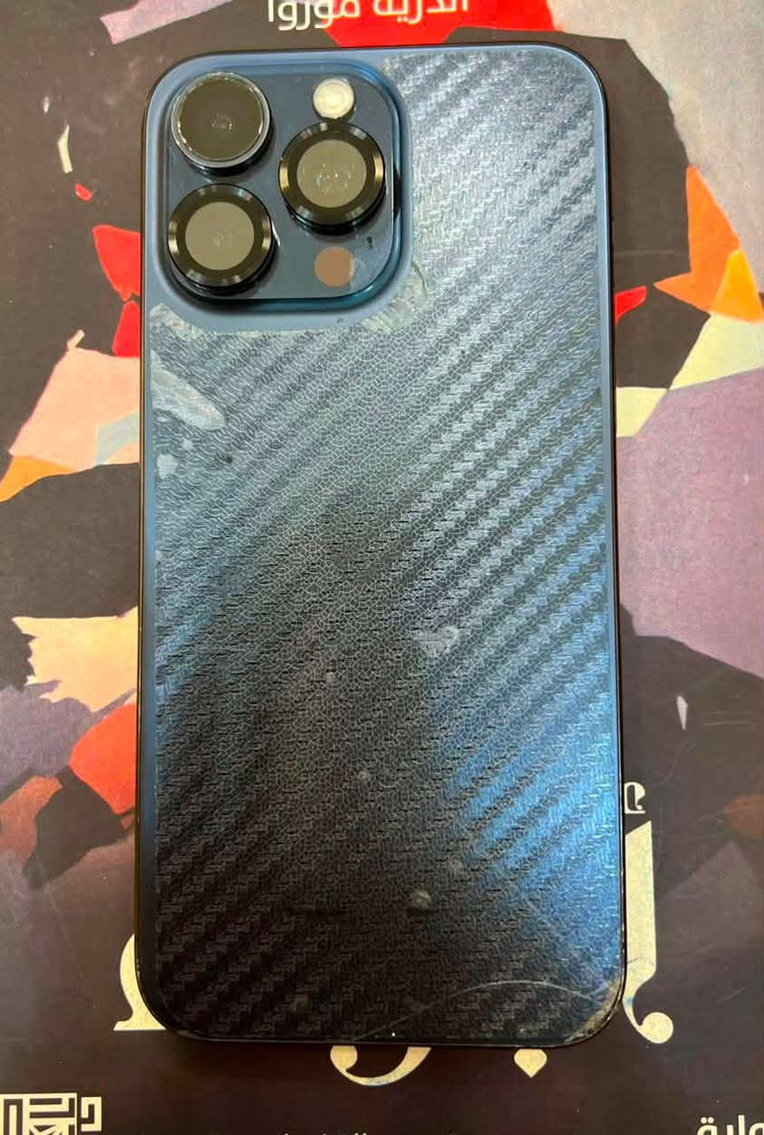 سلام عليكم
ايفون 15Promax
ذاكره 256
بطاريه 80شحنه يخبل 
جهاز ما مفتوح مكفول من كلشي 
الظهر بي فطر بسيط 
الجهازه ما مفتوح 
كارتوني موجوده 
السعر 900
مكاني بغداد الدوره 
***********
واتساب
