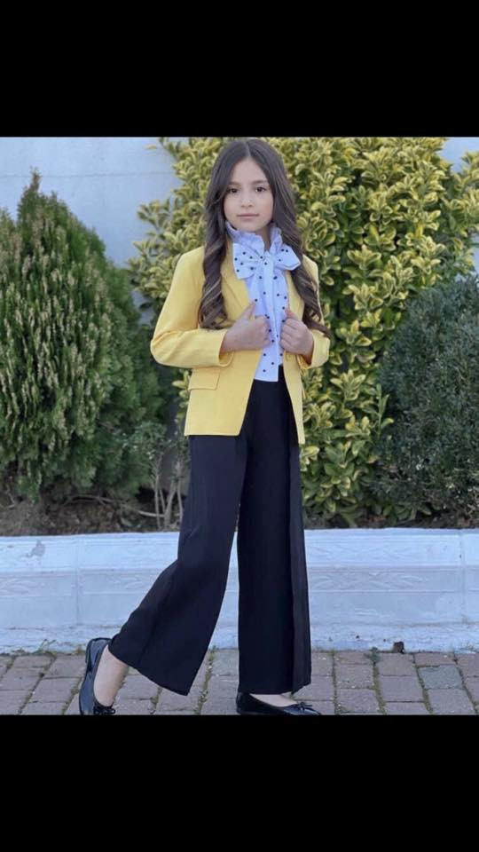 تخفيضات تخفيضات😍😍
بسعر يجنن وملابس تركيه درجه اولى خامته اجنن
للاستفسار مراسله الصفحه🌹
باقي اعمار من عمر  سنتين الى ٦ سنوات


**إذا كنت صاحب هذا الإعلان وتريد حذفه لأي سبب، رجاءا أرسل رسالة إلى الدعم الفني**