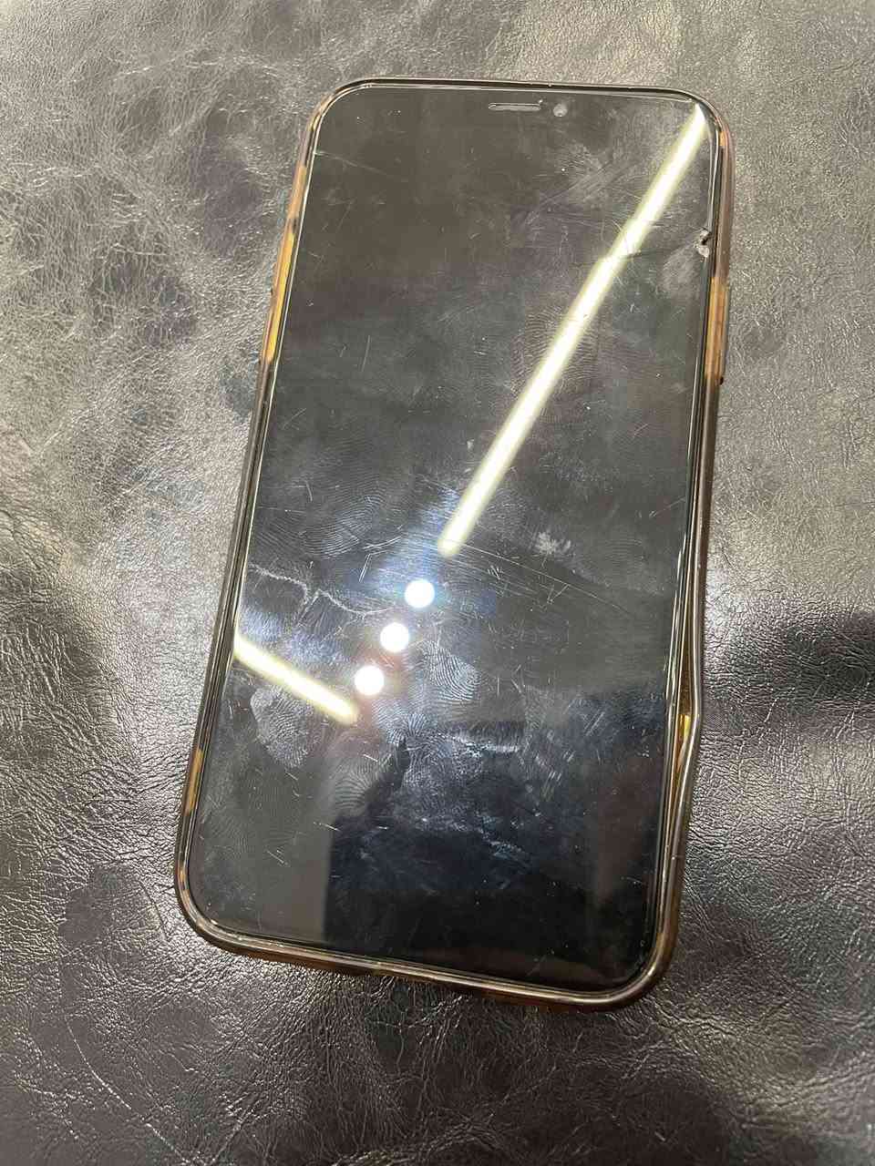 ايفون XS ذاكره ١٢٨ للبيع على وضعه  يرادله شاشه و ظهر للاستفسار خاص السعر ٥٠ الف المكان بغداد المنصور


**إذا كنت صاحب هذا الإعلان وتريد حذفه لأي سبب، رجاءا أرسل رسالة إلى الدعم الفني**