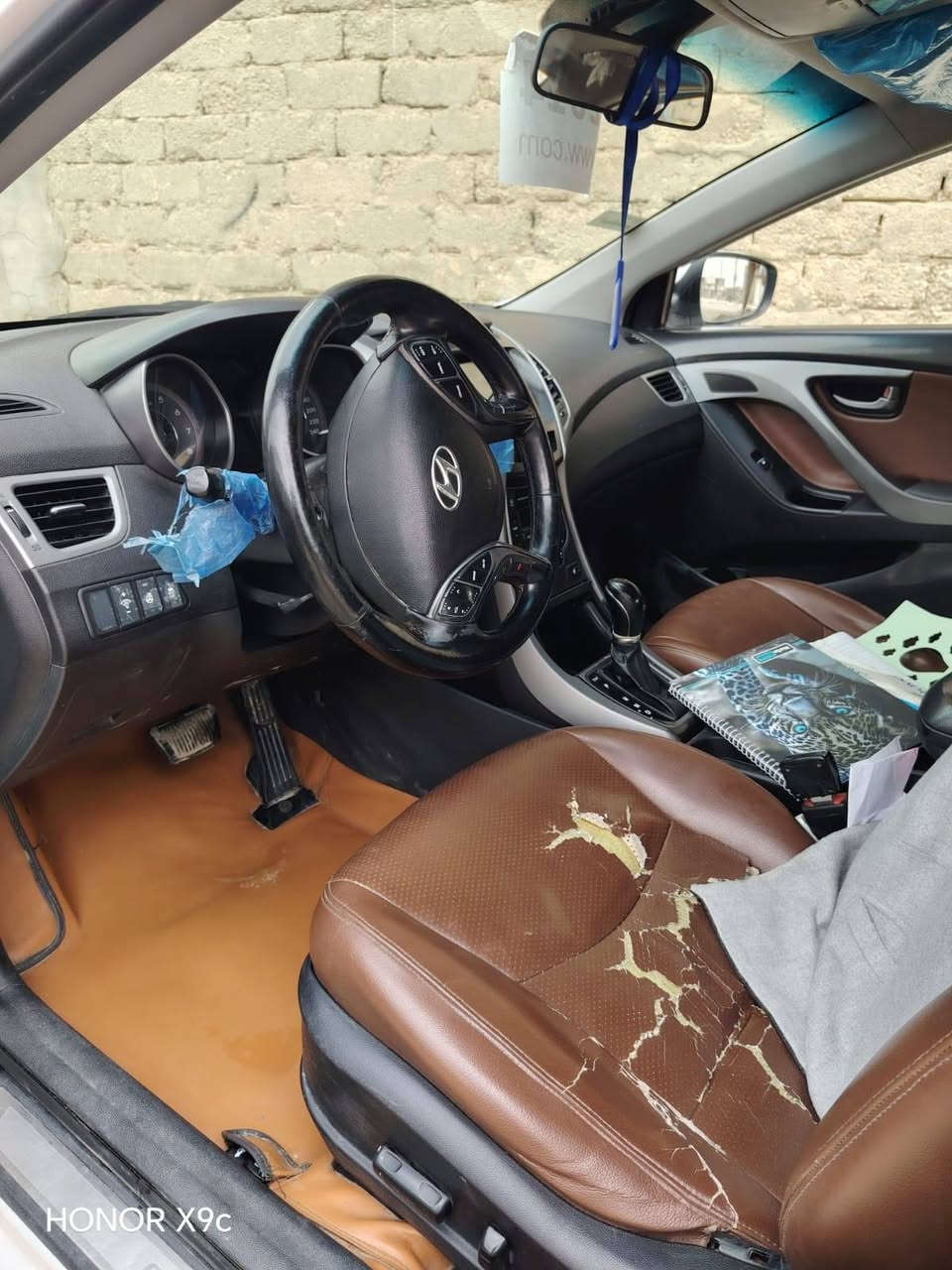 السلام عليكم ورحمة الله 
النترا موديل 2014 ✅️
 خليجي فول مواصفات داخل احمر ✅️
مكفوله من الصبغ ✅️
محرك ١٨ السياره مكفوله كفاله عامه محرك وكير شرط مامفتوحات
رقم أربيل سنويه الى 2026  بسم جيراني شرط التحويل
 وين مايعجبك ندخلها سونار 💯 
السعر : 135 وبيها مجال 
المكان : صلاح الدين / بيجي 
رقم صاحبها : *********** 
#ملاحظة : اني مكلف بالنشر رقم صاحبها موجود
