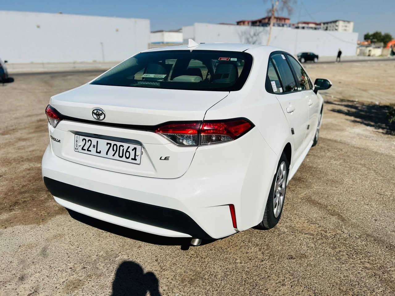 سلام عليكم 
كورلا موديل 21رقم أربيل ثاني يوم تحويل حادثه من امريكه فقط بنيد بدون ايرباك وبلعراق بيه ربع الباب الخلفي ماشيه 78 قالبله للزياده 
السعر١٣٨وبيه مجال بصيط 
مكان بغداد الكرخ حي العامل 
***********
