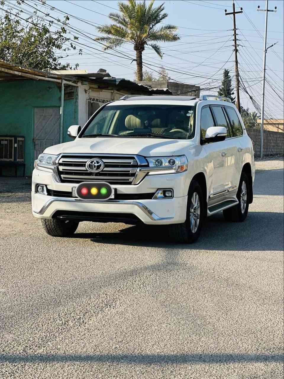 السلام عليكم للبيع لاندكروز GXR2017
رقم اربيل الجديد تحويل ثاني يوم
V8.4600
ماشيه 100kmحقيقي 
بدون صبغ مكفوله 
بصمه 
فتحه
شاشه كبيره 
شاشات خلفيه

#العنوان_تكريت_العلم
#السعر490$
#للستفسار***********
