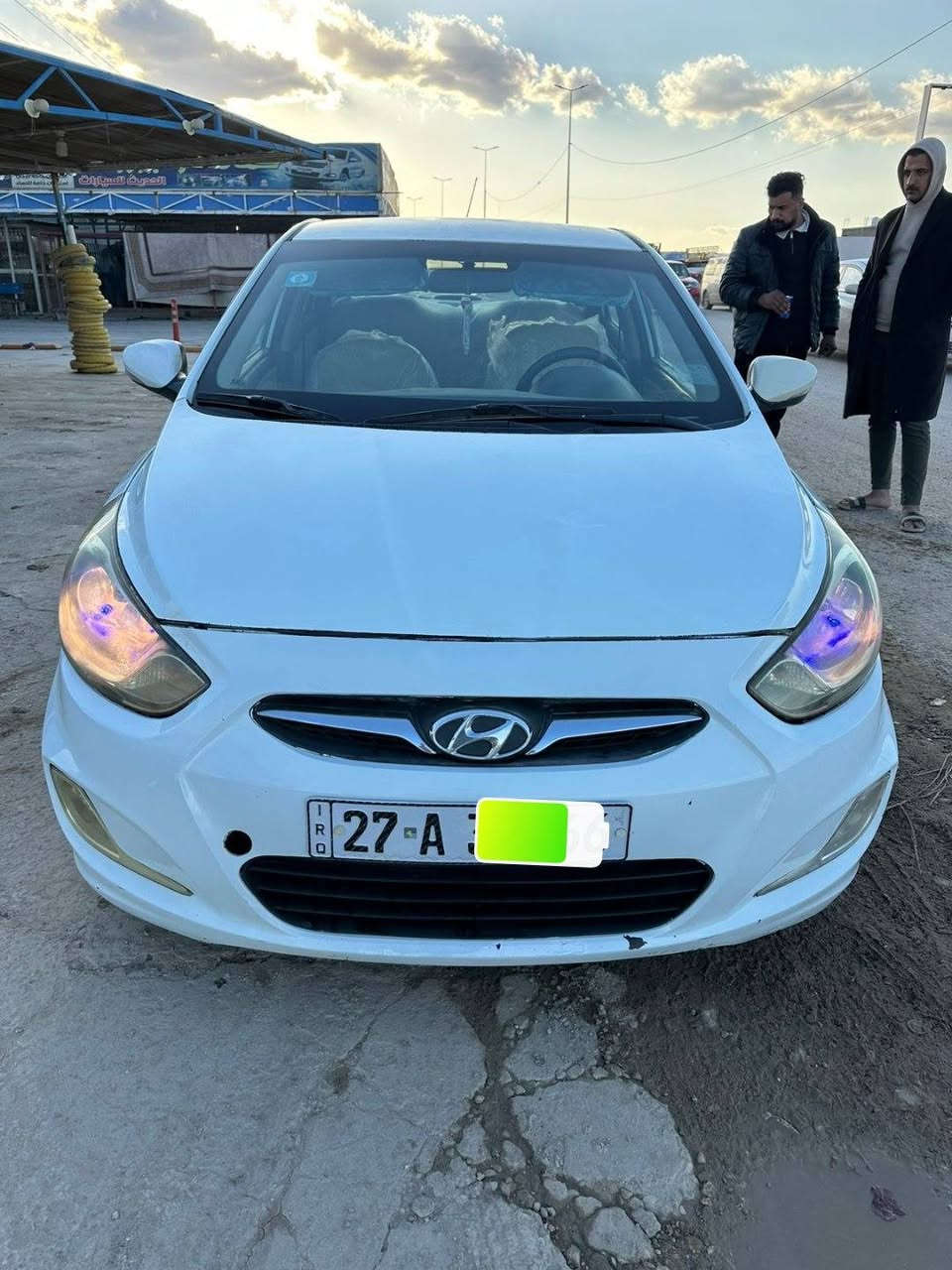 السلام عليكم 
اكسنت خليجي موديل 2013  رقم ذيقار مشروع وطني هزه ولوحات جديده انكليزي تحويل جديده
________________
مكينه  لاتنقيص ولا تبخير ١٦٠٠ دوش قطرتين 
تبريد ثلج  فقط رشات بسيطه اثر دحجات 
السعر ٧٧ 
***********     ديوانيه مركز
