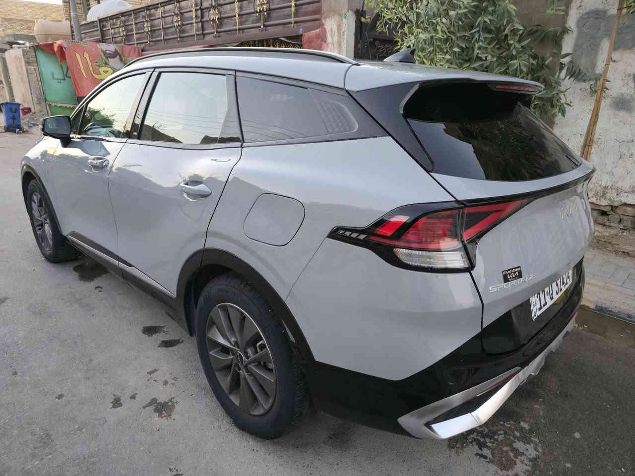 سلام عليكم كيا سبورتج ٢٣امريكي
فول مواصفات حادث موضح  تبديل بابين اليمنه في الصور السعر $180 وبي مجال مكاني بغداد عبيدي حي السفير رقمي *********** بي واساب
