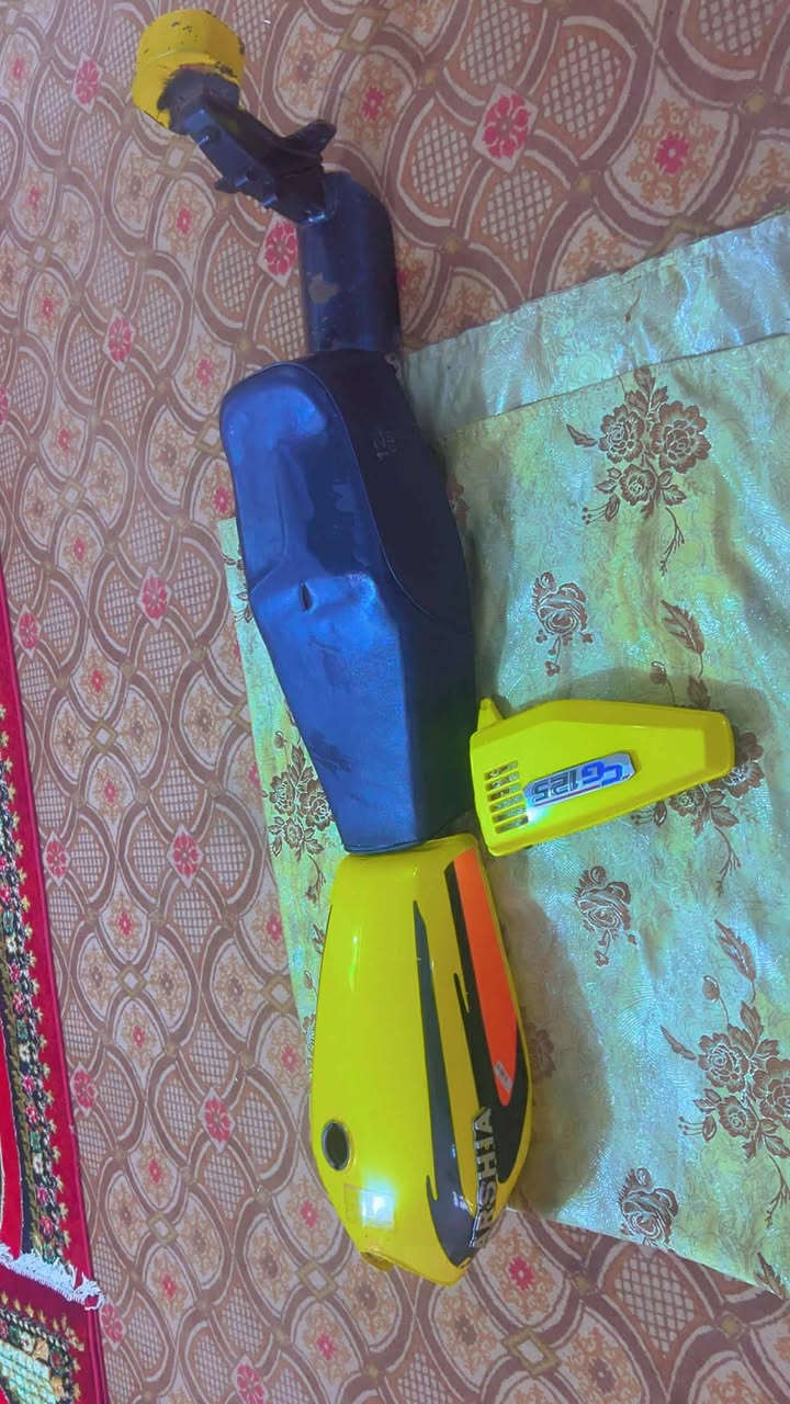 غراض للبيع المكان شاميه السعر خاص.


**إذا كنت صاحب هذا الإعلان وتريد حذفه لأي سبب، رجاءا أرسل رسالة إلى الدعم الفني**