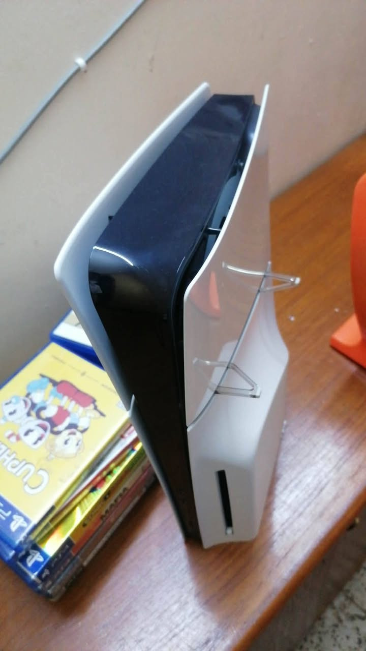 بلي 5 سلم نضيف مع مجموعه العاب كارتونه مطابقه 1 تيره للمراوس مع بلي5 جديد مهكر مكاني: بغداد/كراده/شارع 62


**إذا كنت صاحب هذا الإعلان وتريد حذفه لأي سبب، رجاءا أرسل رسالة إلى الدعم الفني**