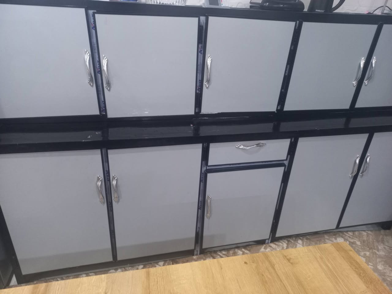 هذه الكاونتر نظيف للبيع 350 سعره كركوك شوراو ***********
