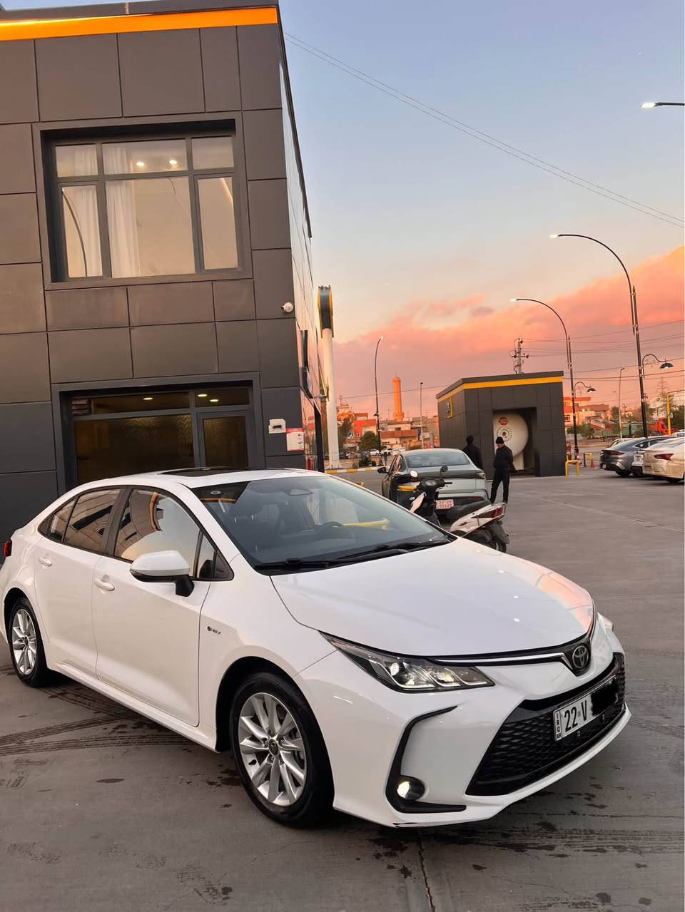 Corolla 2024 HEV صینی
سەیارەکە بێ سبوغە بێ لێدرانە هیچی نیە 
فولل ماصفاتە سەیارەکە 
٢٧ هەزار کم رۆشتیە 
سحری ١٥٩ مەجالێ کەم 
*********** أربيل, العراق
