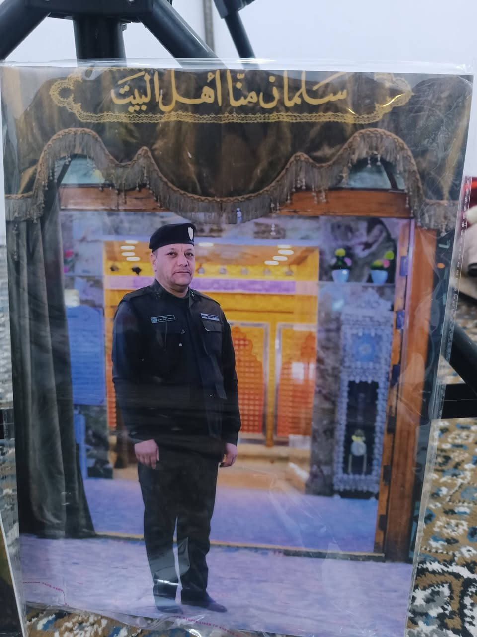 طبع صور كافة الأحجام كبس واكساء عالخشب 
طباعة صور اعراس خطوبات 
تصوير خطوبات و اعراس بكاميرات حديثه ودقه عاليه 
***********
