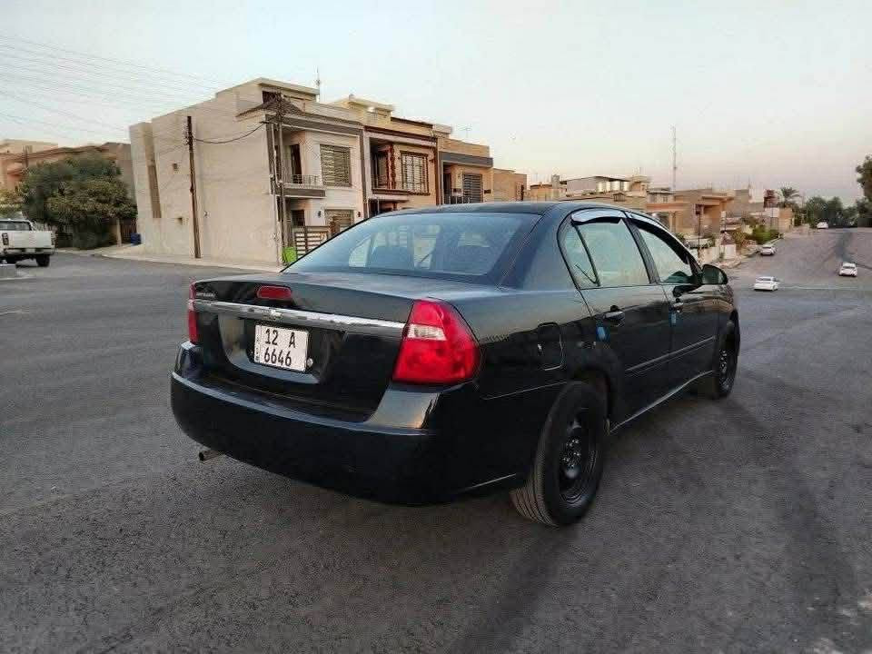 ماليبو 2005 
لون نيلي غامق 
صبغ فقط جاملغ اليمين الامامي 
تبريد 
تدفئة 
كهربائيات شغالة 
كير جديد 
محرك 4 سلندر 2200 بيه اثر نفخ 
صدر جديد 
رقم نينوى مميز ب اسمي 
السعر المطلوب 53 وبيها مجال


**إذا كنت صاحب هذا الإعلان وتريد حذفه لأي سبب، رجاءا أرسل رسالة إلى الدعم الفني**