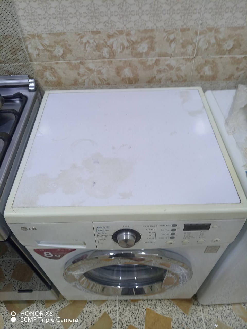 غساله اوتماتيك فول مابيه شي اخت الجديده مابيه نقص شوفه عجبتك انطني سعر ولاتكسر بيه اخت الجديده والله *********** رقمي
