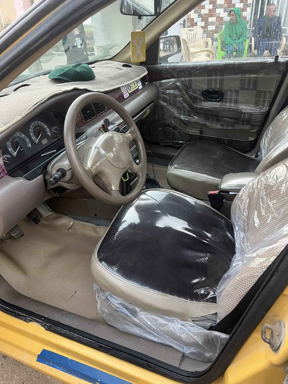 سمند للبيع موديل 2011رقم بغداد نكليزي سنويه مجدده
. ال 2030 مصفره هيه غرمات محرك جديد فرنسي كير حداديه إماميه وخلفيه تخم تاير مكفوله كفاله عامه من ضربه من صبغ من تبديل شرط الفحص سنتر لوك ريموت تفتح تقفل سياره بعد احلى من صور بل رزق مكفًول 
لعنوان الحله لنيل يم جسر كيش 

***********
