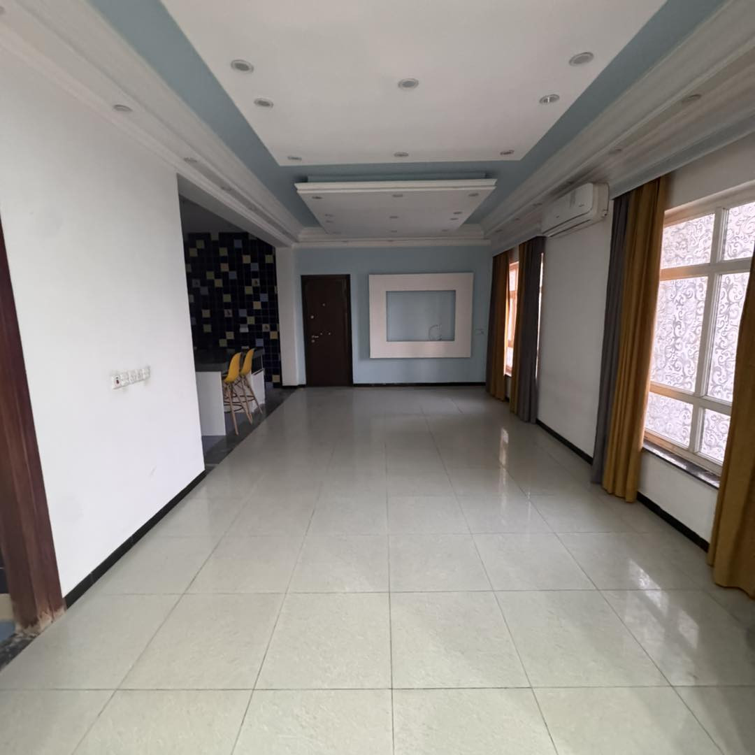 🏢✨ دار مميزة للإيجار أو الاستثمار ✨🏢

📍 الموقع: حي الفرات – على الشارع العام
🔥 موقع تجاري حيوي ومميز جداً

🔹 تفاصيل العقار:
▫️ طابقين بتصميم عملي وحديث

▫️ الطابق الأول:
• طارمة واسعة
• استقبال أنيق
• صالة كبيرة
• مطبخ حار
• بار مفتوح على الصالة
• صحيات

▫️ الطابق الثاني:
• 3 غرف نوم
• صالة
• صحيات

💼 مناسب لـ:
✔️ عيادات طبية
✔️ مركز تجميل
✔️ شركات ومكاتب
✔️ معاهد ومراكز تدريب
✔️ مشاريع استثمارية متنوعة

🤝 إمكانية الاستثمار أو الاستئجار والاتفاق المباشر مع صاحب العقار

📌 موقع استراتيجي على الشارع العام وبقلب حي الفرات

📞 للاستفسار والحجز:
***********
***********

🏢 مكتب أساس للعقار والمقاولات العامة
📍 الديوانية – حي الفرات – مقابل جامع الإمام المهدي

#دار_للإيجار
#استثمار
#عقار_تجاري
#حي_الفرات
#عيادات_طبية
#مركز_تجميل
#شركات
#مكاتب
#فرصة_استثمارية
#عقارات_الديوانية
#الديوانية
#مكتب_أساس
#العقار_والمقاولات
#بيع_وإيجار
#عقارات
