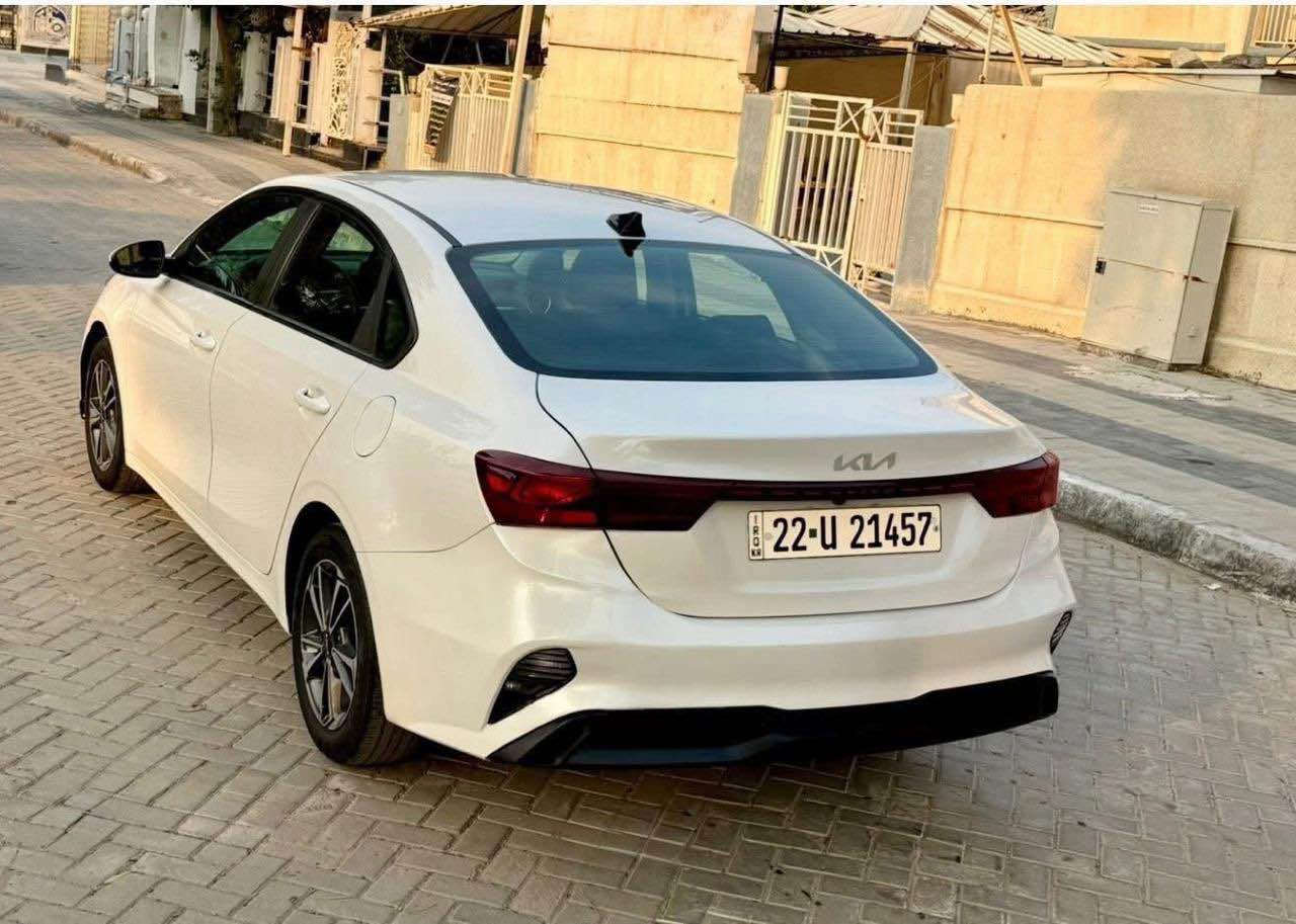 السلام عليكم للبيع فقط بدون مراوس

كيا فورتي  موديل 2023

دخول جديد وترقيم اربيل جديد وهزه جديده تحويل لو وكاله مضمون

• المحرك: 2000 دوش

 • شاشه تدعم الكاربلي + كاميرا خلفية

 • رادار أمامي

 • 3 أنظمة قيادة

 • تحكمات ستيرن+ نظام تحديد المسار

 • السيارة نظيفة جداً وجديدة بمعنى الكلمة بدون اي نقص

حادث جاملغ ونص بنيد صبغ ايرباك ستيرن طاك ومبدل راجع سستم شواصي مكفوله حته راديتر وبدنه بلاديات وبدون اي نقص 

ماشيه 61 مشي امريكا فقط

العنوان / بغداد الكاظميه

السعر (152)وبيهة مجال بسيط

للأستفسار 📞  *********** بغداد, العراق
