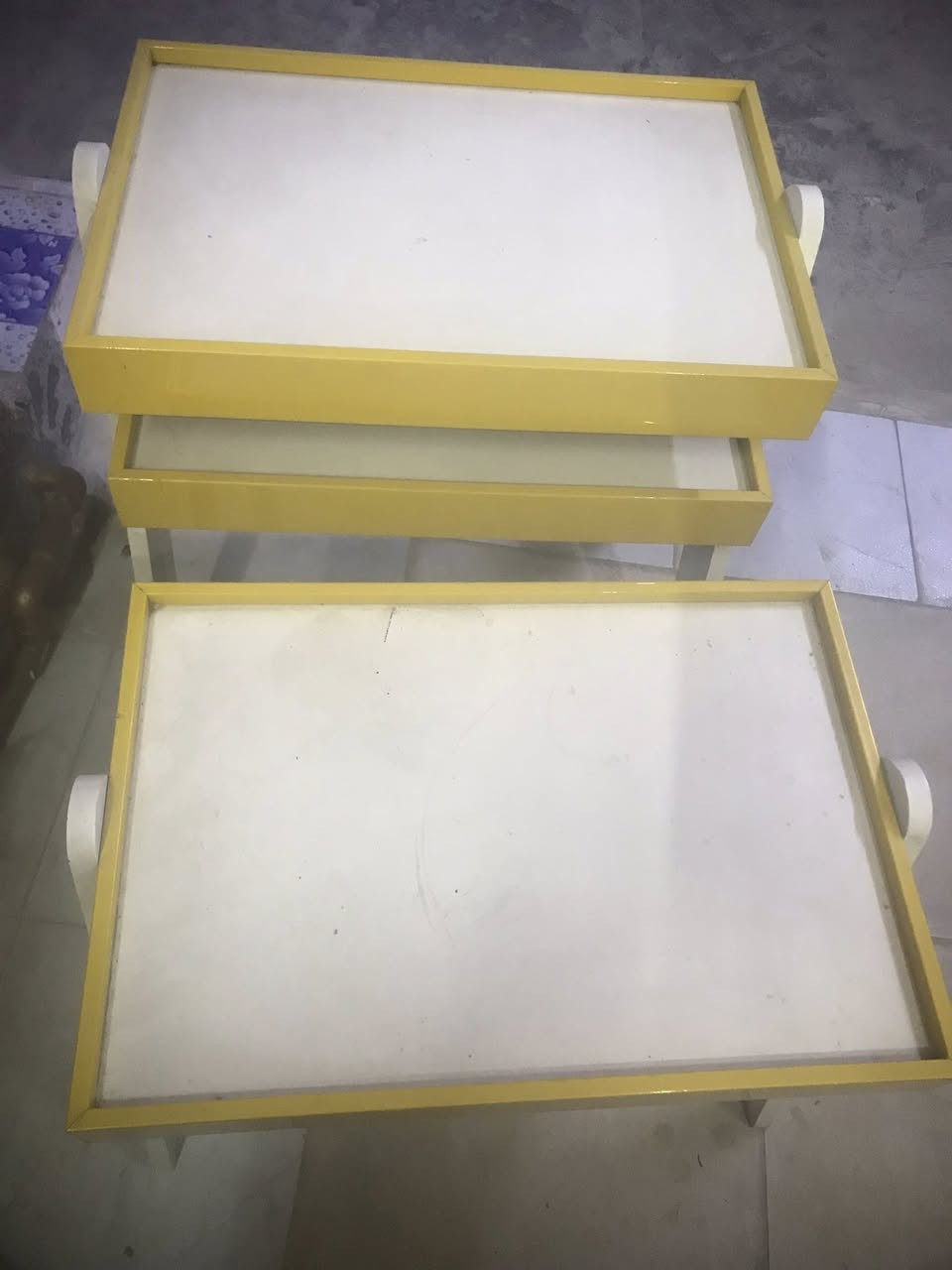 طبلات عدد ٣ للبيع ترتيبهم بهذا الشكل ماياخذون مكان سعرهم ٢٥ يرهمون ديكور


**إذا كنت صاحب هذا الإعلان وتريد حذفه لأي سبب، رجاءا أرسل رسالة إلى الدعم الفني**