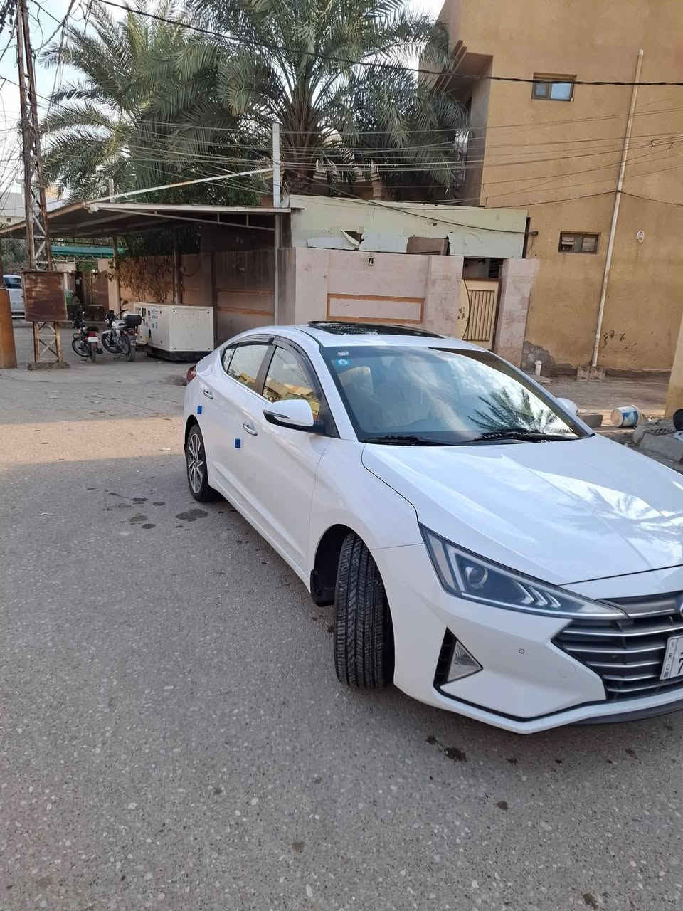 👨‍❤️‍👨👨‍❤️‍👨 السلام عليكم الغوالي 👨‍❤️‍👨👨‍❤️‍👨
🅿️🅿️  هيونداي النترا خليجي   ELANTRA

🅿️🅿️  2020 موديل

🅿️. مرقم بغداد  بسمي هزه وسنويه جيده

                                                                                  فول مواصفات للاخير بصمه تشغيل وابواب وصندوك 

🅿️🅿️للون ابيض 🤍🤍🤍🤍ماشيه 97الف حقيقي ودك جرس بل 120

💡السيارة مكفوله  كفاله عامه عدا الدوسه صبغ سونار بل منشور

🅿️🅿️لدنهاري  LED

🅿️🅿️انظمت ترحيب     👍

🅿️🅿️سلايد روف فتحة

🅿️🅿️حجم المحرك2000

🅿️🅿️تبريد امامي و خلفي

🅿️🅿️المري قابلة للطي AUTO

🅿️🅿️اشاير بلمرايا

🅿️🅿️تحكم مقود جهتان

🅿️🅿️المودات

🅿️🅿️الاوامر الصوتية

‏🅿️🅿️ثلاث انضمه قياده

شاشة  حجم كبير

🅿️🅿️كاميرا خلفيه دوارة

🅿️🅿️يدة ابواب المنيوم

🅿️🅿️حساس خلفي. حساس امامي

‼️السيارة مكفوله كفاله عدا الدوسه‼️

للاستفساراكثر اتصل على  الرقم 👍

📲📲📲📲📲📲📲📲📲📲📲📲📲📲📲📲📲

سعرها  ١٧٥ وبيها  للشراي

📍📍📍📍📍📍📍📍📍📍📍📍📍📍📍📍📍

العنوان... ديالى بعقوبه

💙 ***********💙  السياره جديده خير من الله
