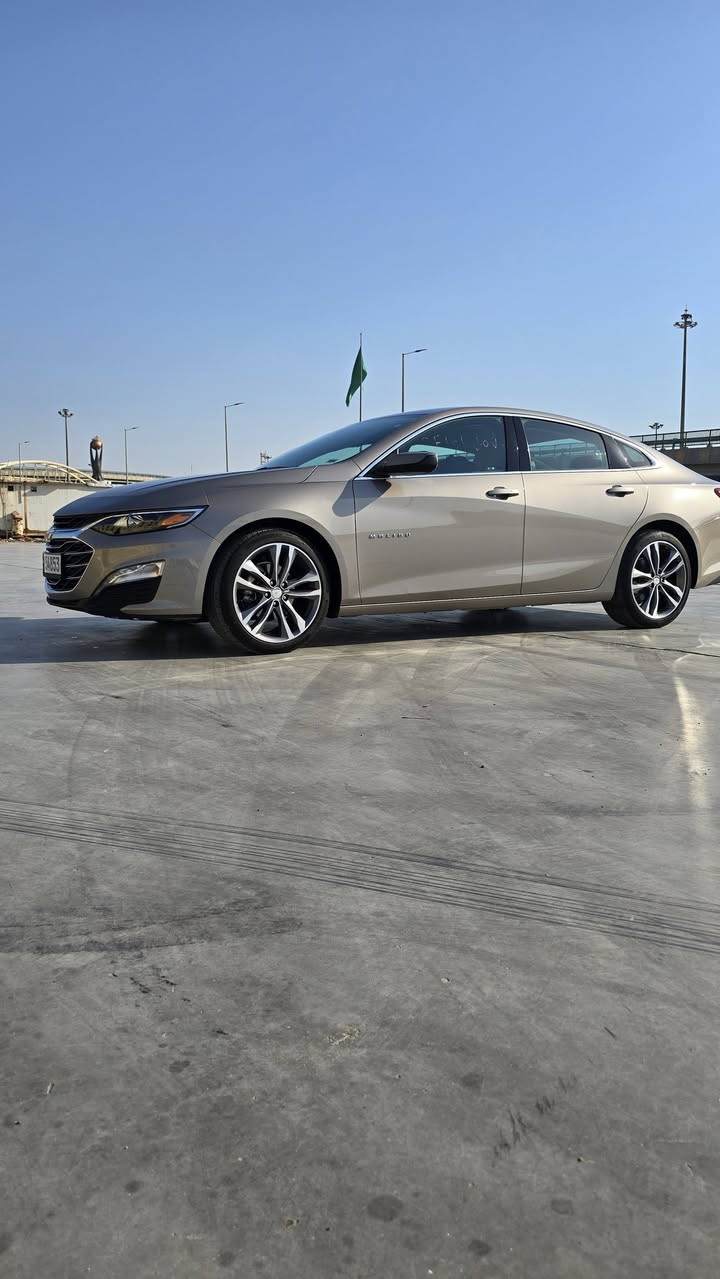 ماليبو LT
ماليبو 2025) LT لون ذهبي
ماشيه 40 كيلو مو ميل
الضرر// مكفوله بدون حادث
صور الضرر موجدات بلمنشور كشن السائق فقط بدون ايرباك
رقم شهداء واسط وكاله شوكت متريد
المواصفات
بصمه ابواب + جنطه
حساس خلفي
تشغيل عن بعد
نقاط عمياء
محرك 1500 توربو ✈️
قياده ذاتيه
مانع انزلاق
لدات اماميه نهاري
كشنات تدفئه + كهرباء ⚡️
تبريد مناخين منفصل SYNC
تبريد قطعتين امامي خلفي
شاشه كبيره تدعم 📲Android Auto/car play
خرائط Gps📌
كامره خلفيه 📷
كروز مثبت سرعه
شاشة ضبط واعطال بل دشبول
منافذ USP/ 12V /Tip C
مانع انزلاق ⛔️
حساس اطارات
4 دسك/ Abs
السياره جاهزه ونظيفه جداً بدون نواقص
السعر //  145 مجال بسيط
مكاني واسط المركز محافظة
للاستفسار الاتصال على الرقم
***********
