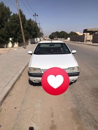 بيجو 405 للبيع مكينة خيط بخار وحداديه وسط وباردات سعرها 30 ورقة وبيها ...