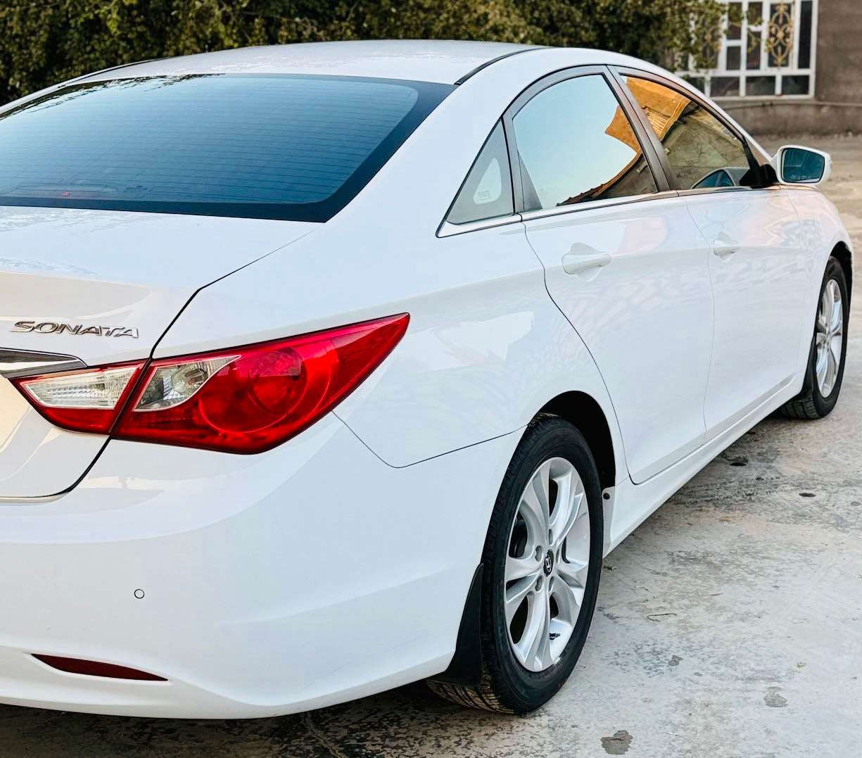 سوناتا 2013
خليجي كفالة عامه من الضربه والفتح والصبغ والبارد رقم بغداد دولي
ألرقم الجديد السنويه لل 29 تبريد قطعتين
محرك 2400 دوش اشاير مري + مري شفط تحكم ستيرن شاشه .. كامره حساس خلفي 
 تبريد ثلج تخم تاير حدادية جاهزة من كلشي 
السعر 138 وبيها مجال 
العنوان/ بابل-الهاشمية 
*********** 
‭0778 077 2600 هاشمية, بابل
