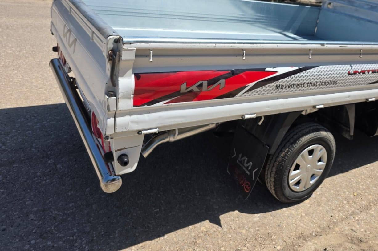 وين يدور جديد كارتون
كياا حمل2018 شرط بيبان 18
{ ادوات ادوات}
 متوئمة شرط الحاسبه وبيه حصه تفويل كاز وين متريد اطلع بيه
✺محرك 3000 مسكرر اوتوماتيك 
✺كير مكينه اكسل كفاله عامه
✺كصة حوض شغل درجة اولى 
✺دخول جديد مشي قليل 
✺تأيرات تخم كوري اصلي  جدد٪٪٪٪
+سنتر لوك  
✺تحكم مري كهربائي +شفط مري 
✺باتري جديد   
✺تبريد دجتل ثلج ❄️
✺السيارة جاهزه وبدون اي نقص كاملة على 24 حباية  تستلم بدون اي نقص 
✺سيارة احلى من الصور وشغلها مضبوط 
✺كير مكينة تبريد تدفئة حدادية دواخل كهربائيات كلشي جاهز ولاكلوب بيه نقص
✺مكان السيارة {ميسان العماره }
✺السعر{٥٨} وبيها مجال حك الجية
للاستفسار 📞اتصل وتدلل { ***********
