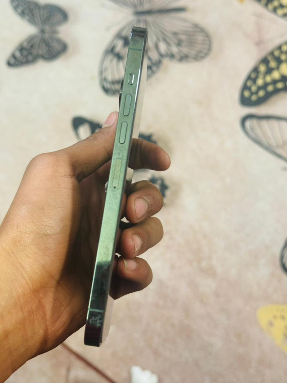 فون 13برو ماكس 
الجهاز نضافه 💯 بل 💯
الجهاز  ما مفتوح البطاريه86
الذاكره256
السعر 750وبي مجال 
العنوان بغداد الشعب شارع الصحه 
للستفسار ***********
