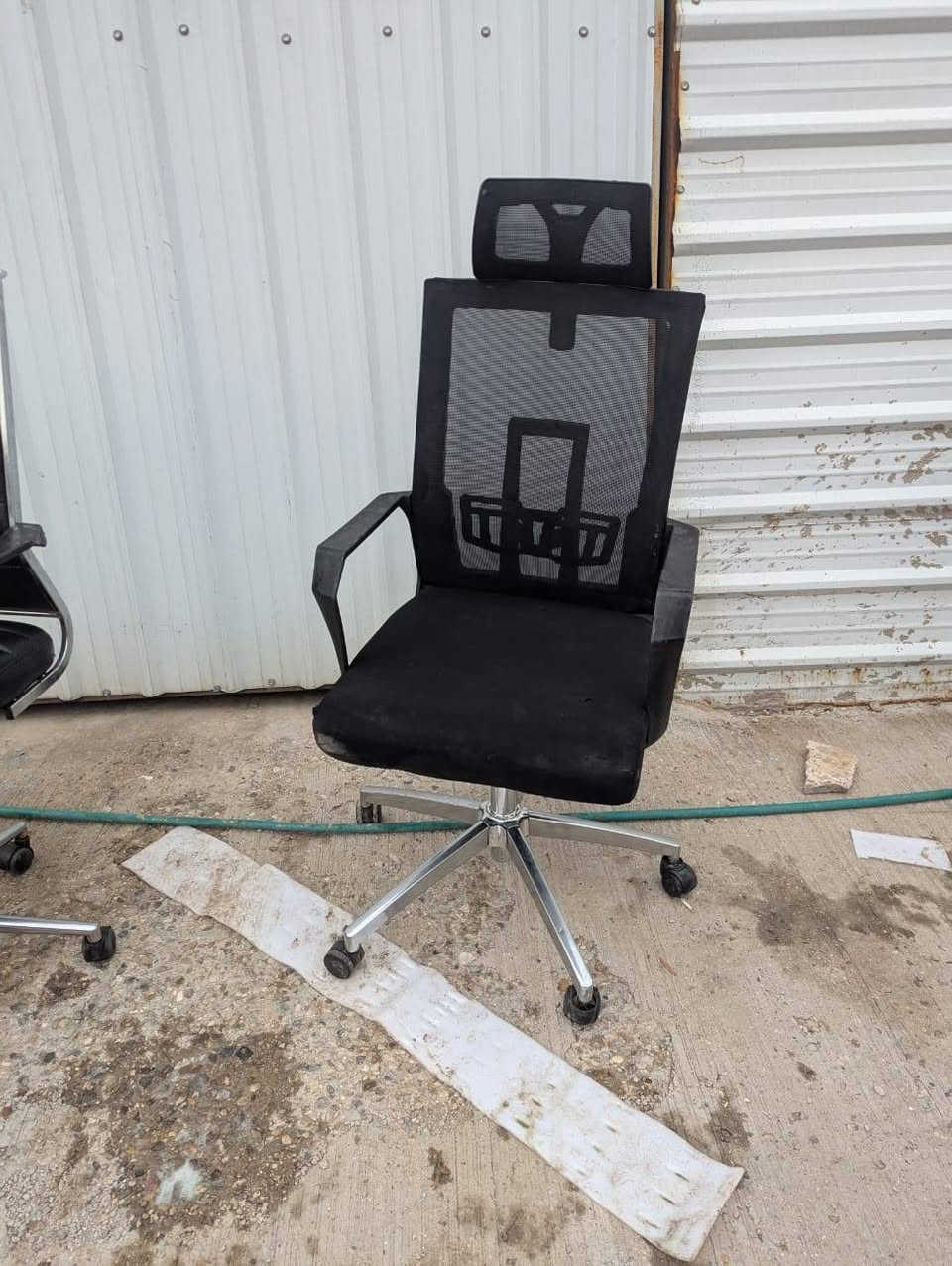 كراسي باله اوربية مكتبيه
جملة ومفرد اعداد مفتوحه
بسعار مناسبة جدا 
نضافة 95 
مكان بغداد حي اور  
يوجد توصيل داخل بغداد 
***********
