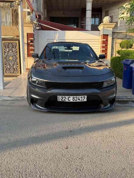 دوج جارجر SXT بلاس 2022  
فول فول مواصفات سلايد فتحة سقف 
گیر  ومحرك و كهربايات بشرط
مابي اي خلل الحمدالله

مواصفات
سلايد
كشن جلد
كشنات تبريد و تدفئة 
شغال من بعد
بصمة
رادار
بعد هوايا مواصفات
قطعتين مبدل جاملغ وبنيد 
مكاني بغداد الكرخ *********** بغداد
