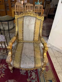 تخم للبيع كامل مع الطبلات والبردات والزوليه  طبله كبيره وسطيه مرمر واث...